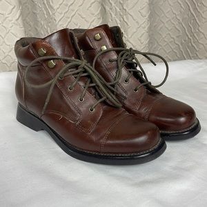 Earth Shoe Lace Up Booties Size 7.5 Womens